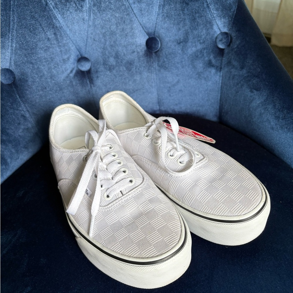 Vans Women’s Checker Patterned Sneakers - Picture 3 of 3